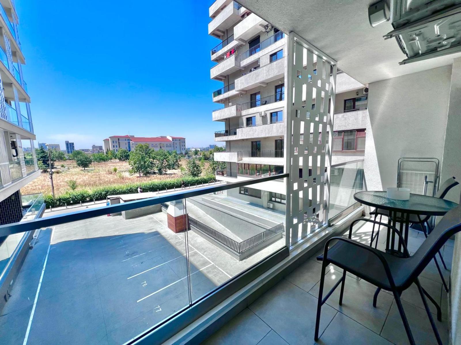 Grand Mamaia Lake Apartments Constanţa Exteriör bild